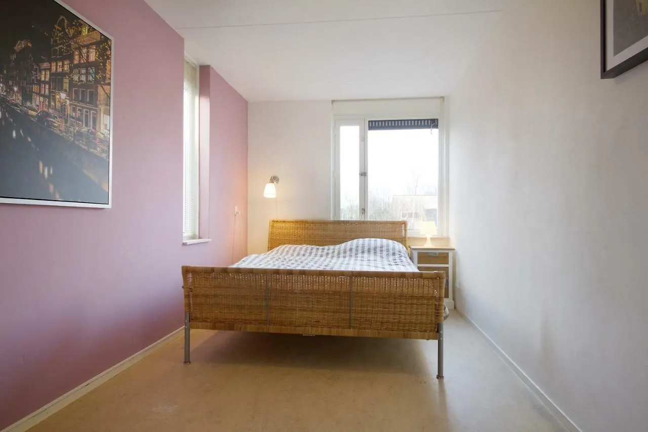 Johan'S B&B With Roofterrace And Cheap Parking - Since 2014 Homestay